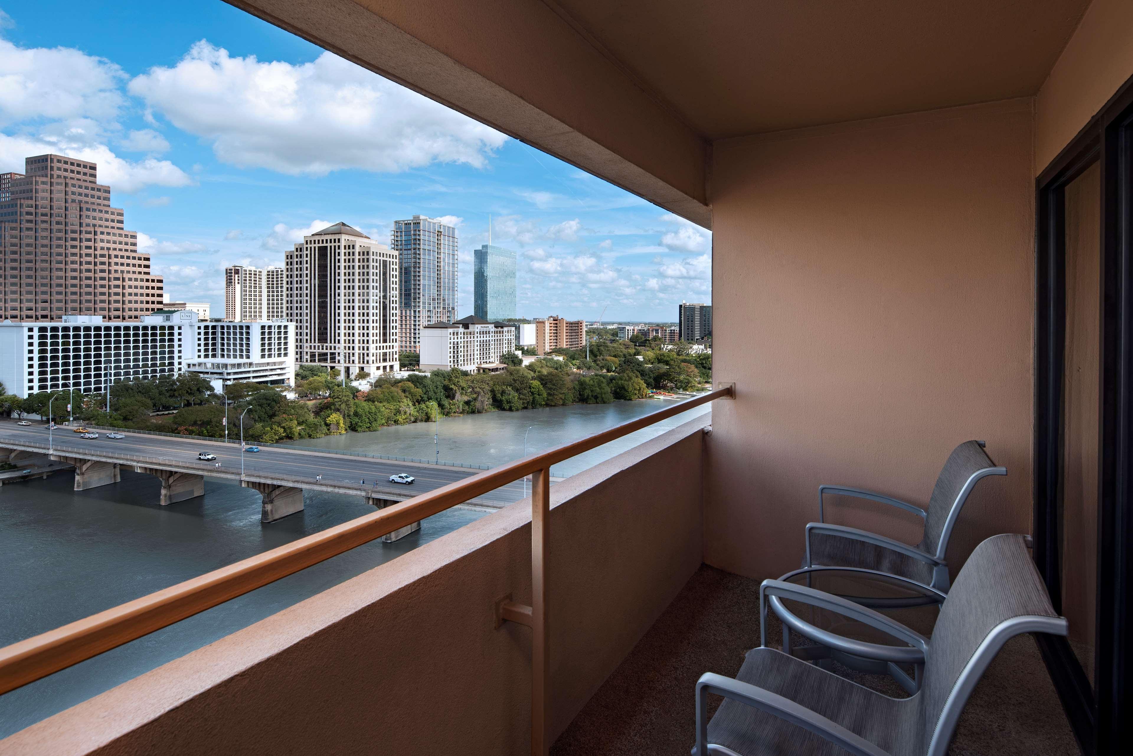 Hyatt Regency Austin Hotel Exterior photo